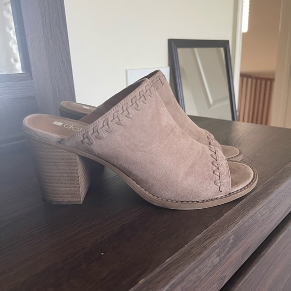 Slide in mules - Picture 1 of 7